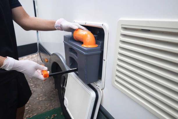Portable Toilet Options We Offer in Camp Wood, TX